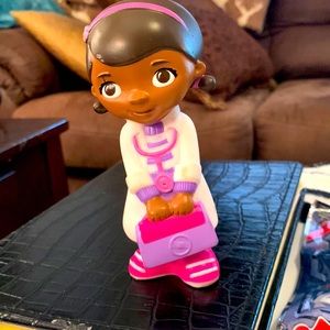 Disney Jr. Just Play 5.5" Doc McStuffins Doll toy Figures with Medical Bag